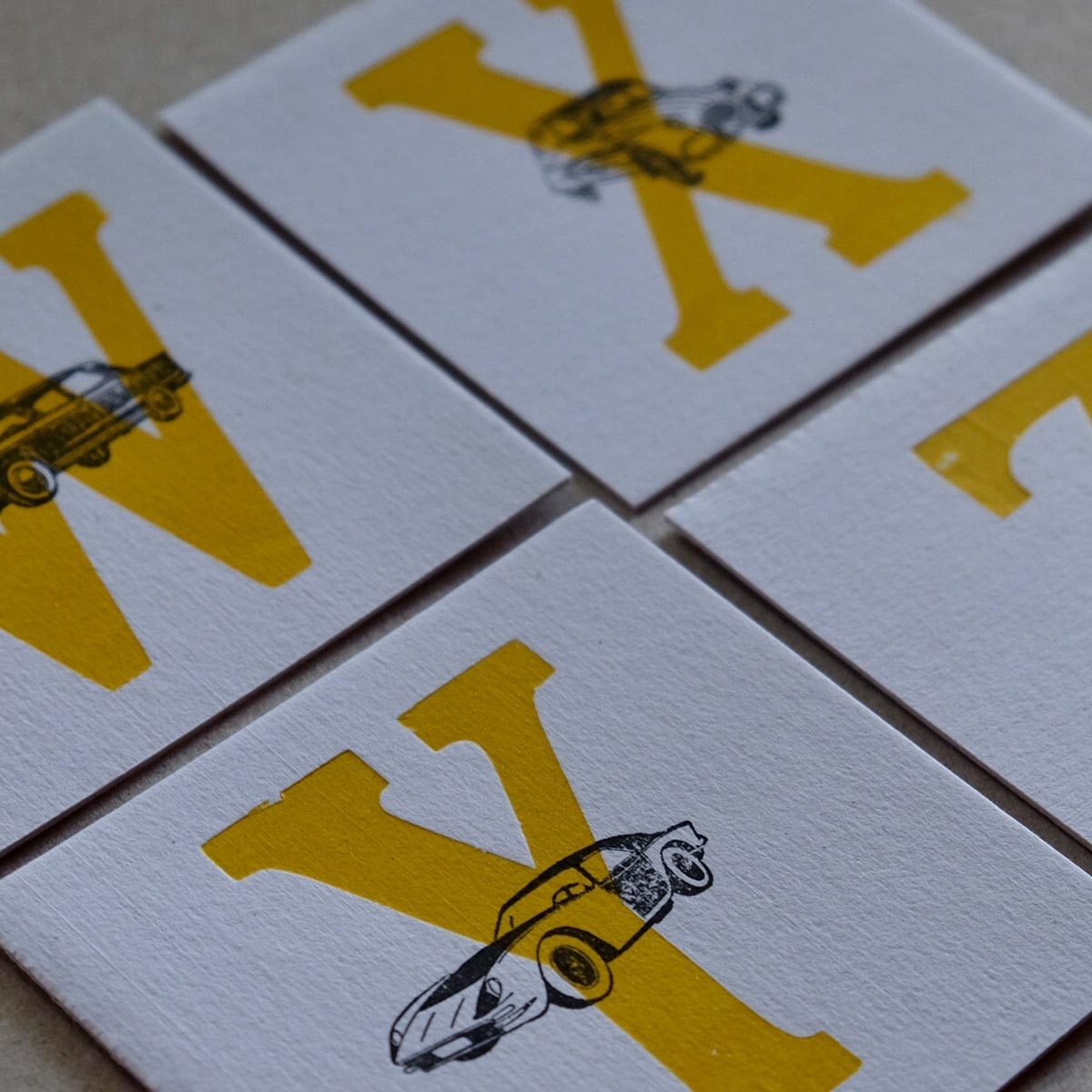 Posavasos Tipográficos Con Autos