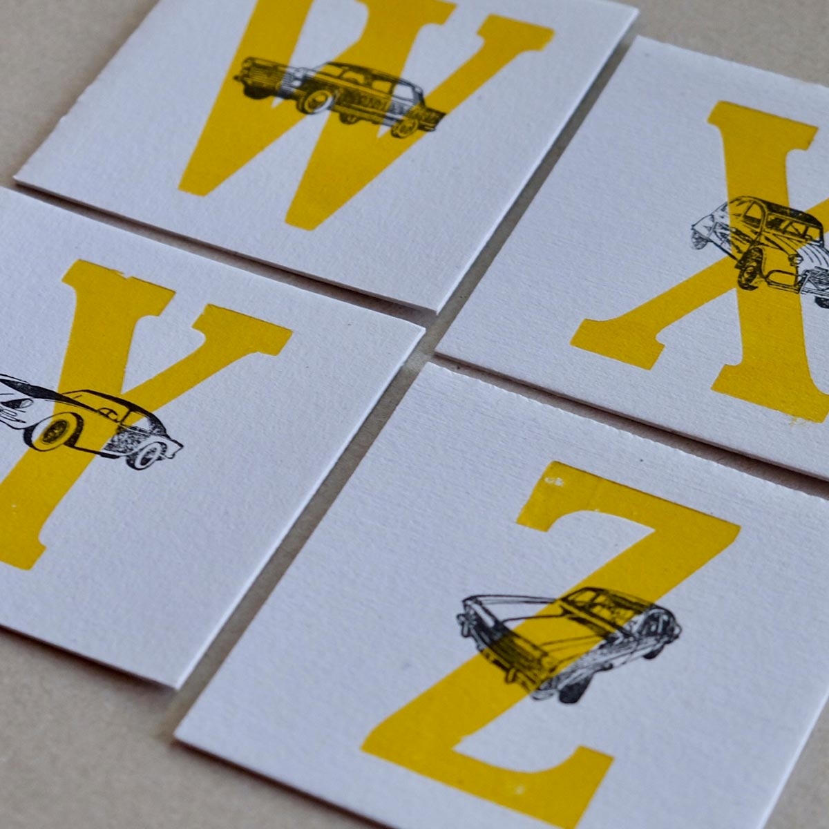 Posavasos Tipográficos Con Autos