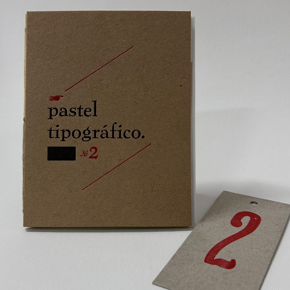 Libro Pastel Tipográfico Numero 2